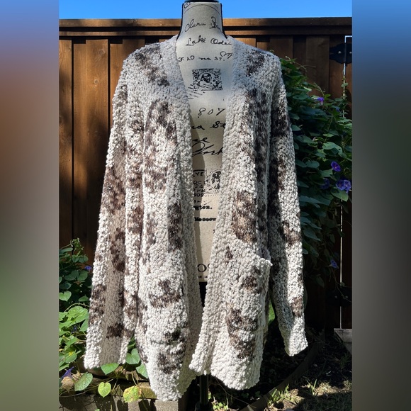 Bobeau Women’s Open Cardigan Sweater Ivory with Animal Print Size M Medium NWT - Picture 1 of 7